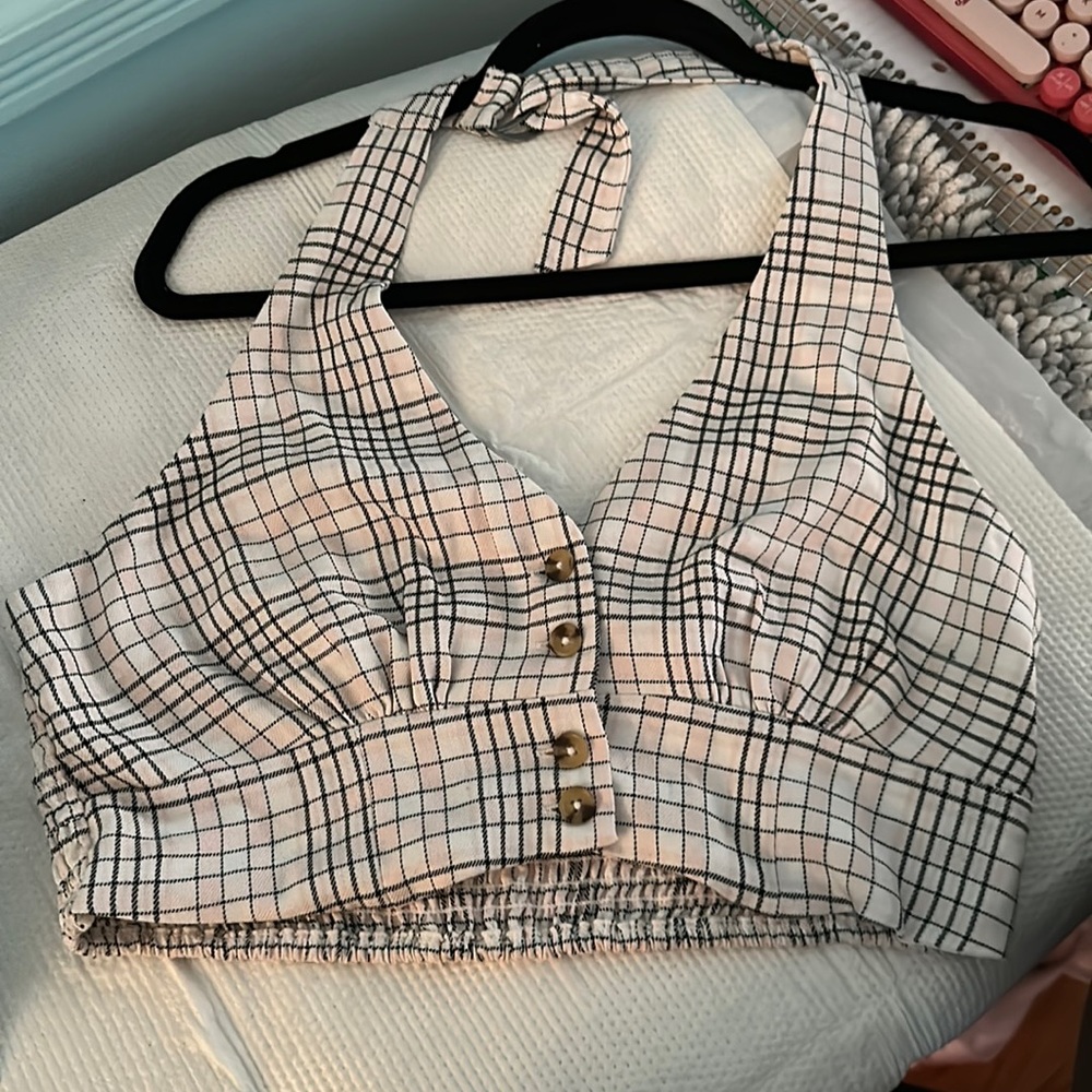 Crop VNeck Top